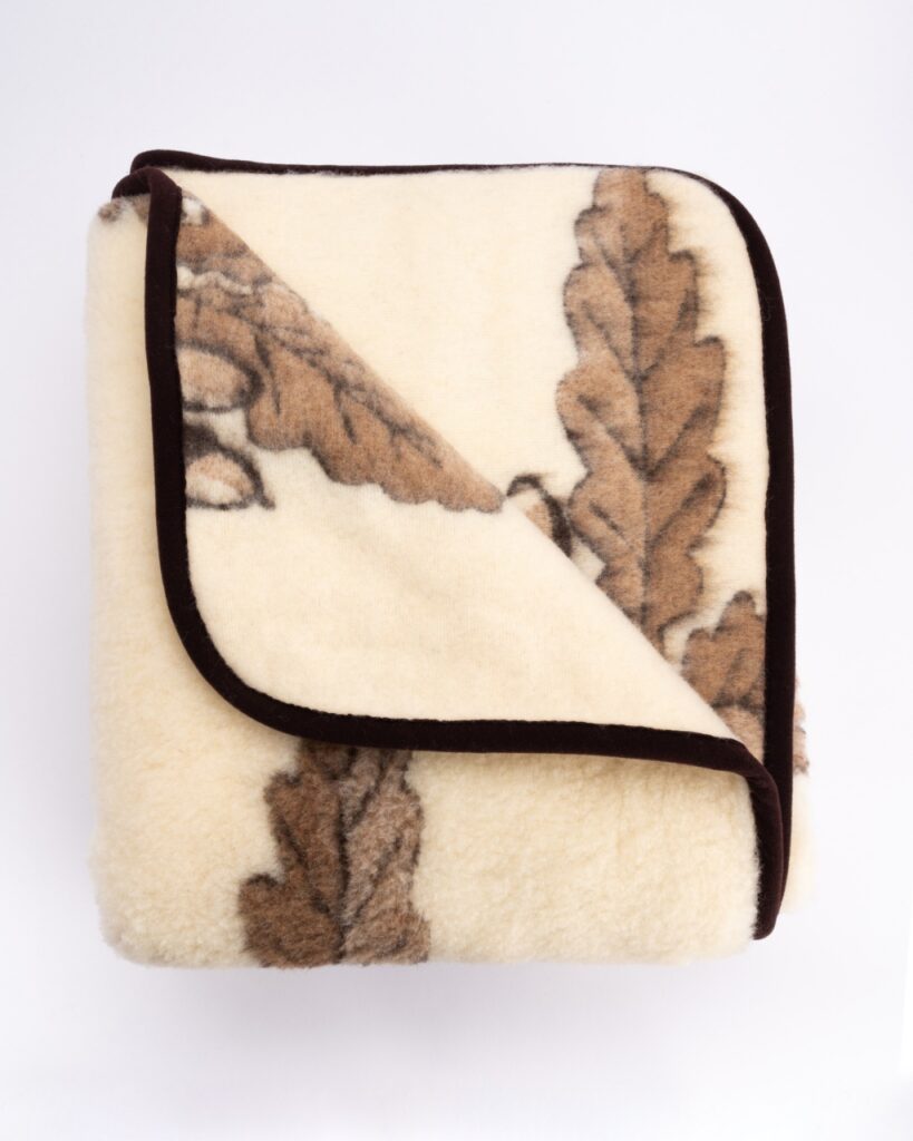 Luonnollinen 100 % merinovilla peitto OAK 800 g/m