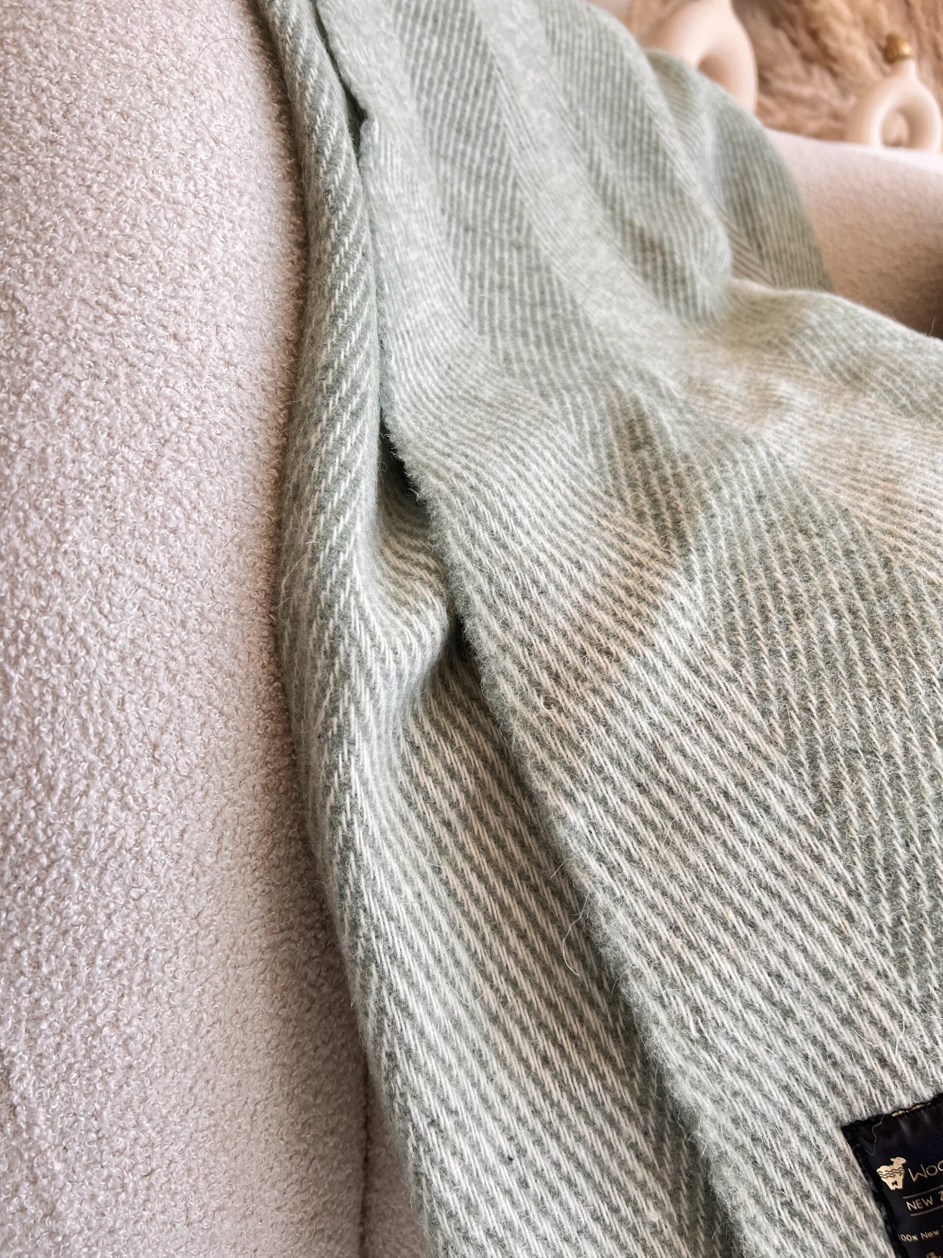 Woolland UUSI-SEELANTI Ylellinen 100% villa peitto HERRINGBONE 140x200