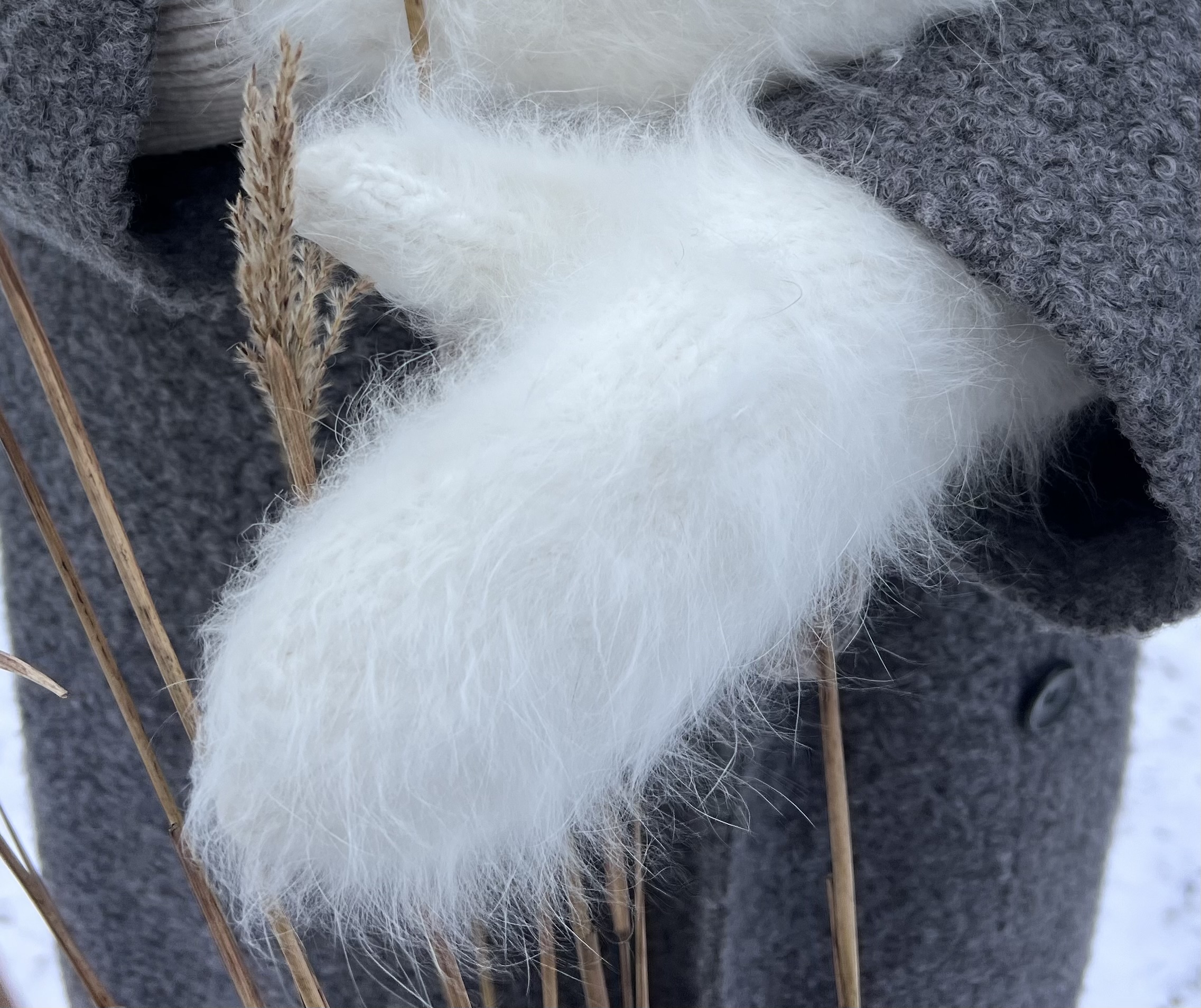 Naisten valkoiset angora - kanin turkis hanskat