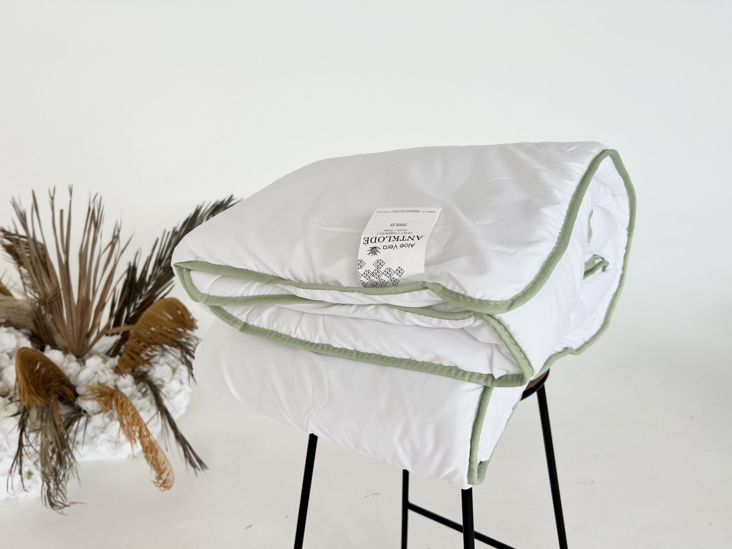 Ergonominen vuodevaatesarja, jossa on aloe vera -uute