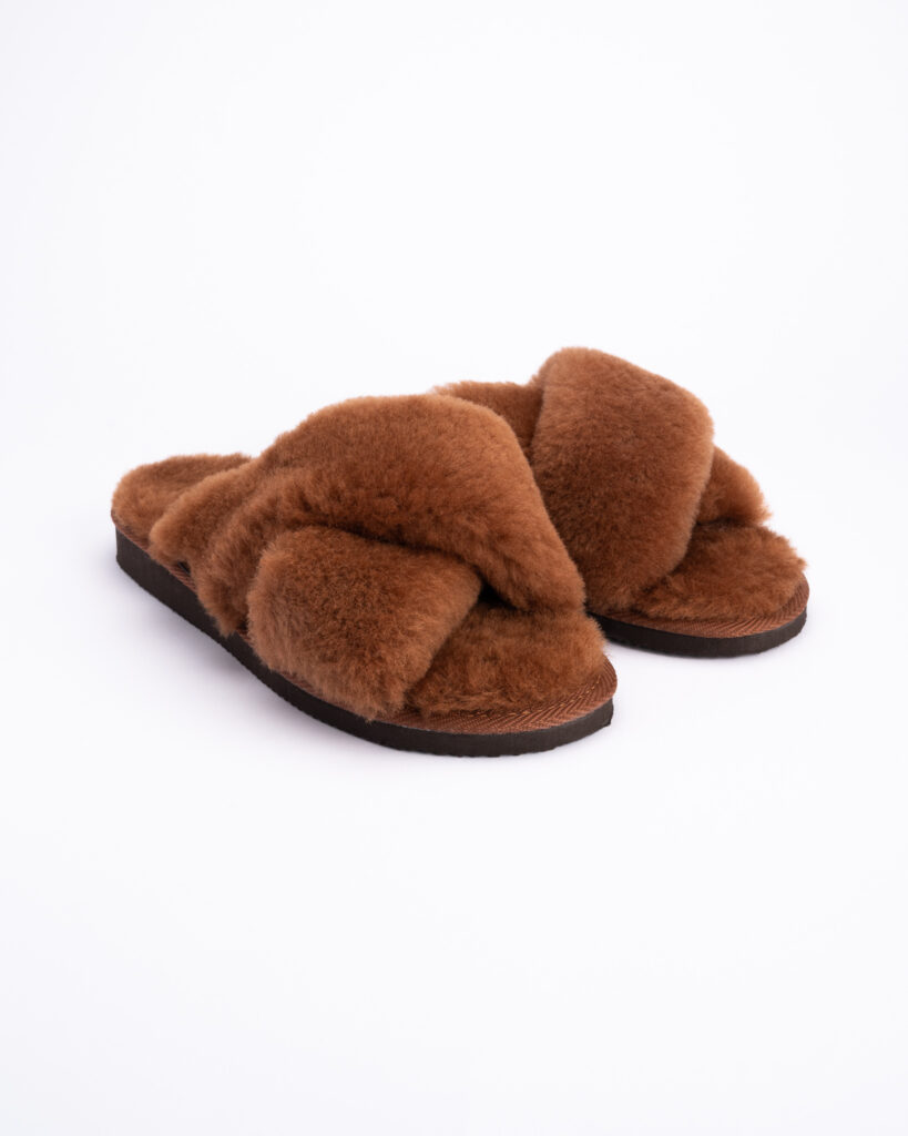 WoolLando Naisten luonnollinen turkis ruskea Avoin tohveli Slipper