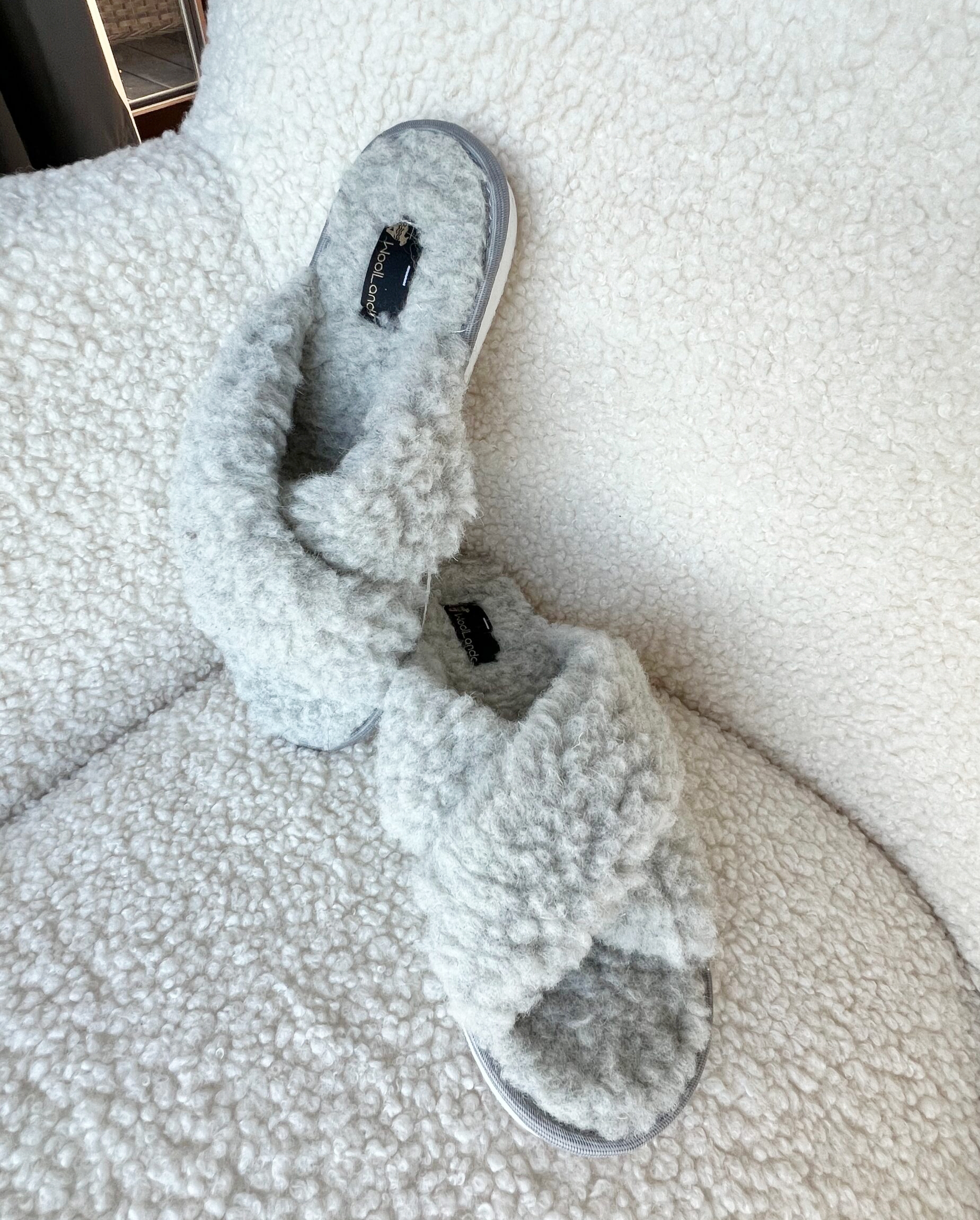WoolLando luonnon merinovillaa harmaat avokärkiset tossut