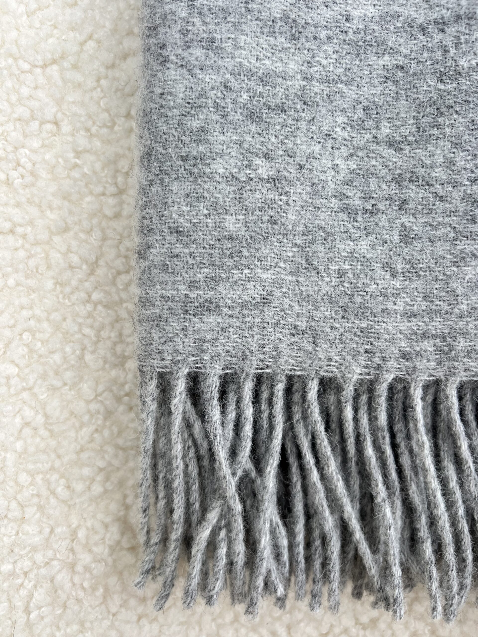 Woolland UUSI-SEELANTI Ylellinen 100 % villaruudullinen LIGHT GREY (vaaleanharmaa)