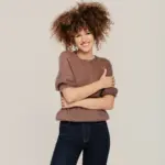 Naisten kevyt ja pörröinen mohairvillapaita SATU