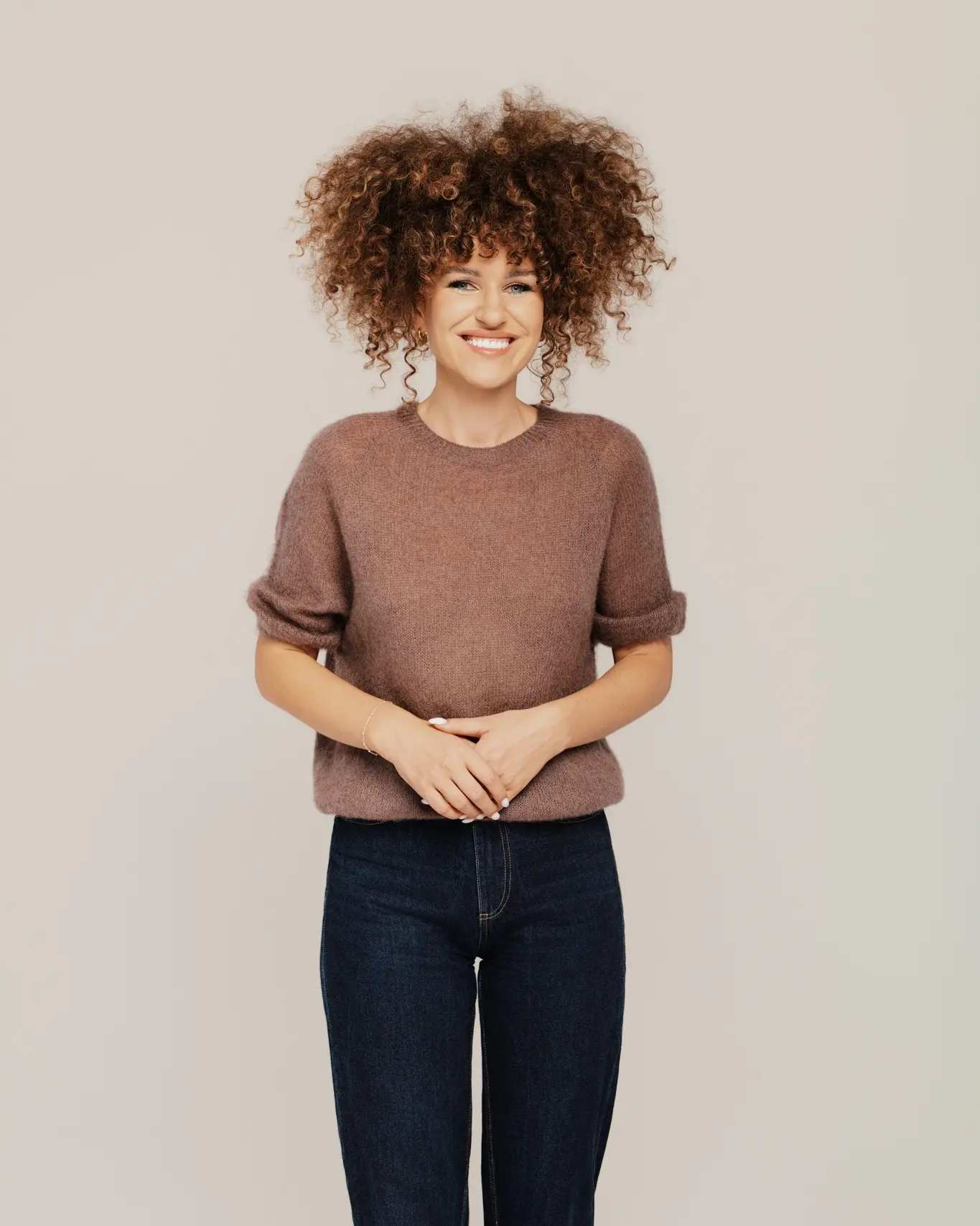 Naisten kevyt ja pörröinen mohairvillapaita SATU