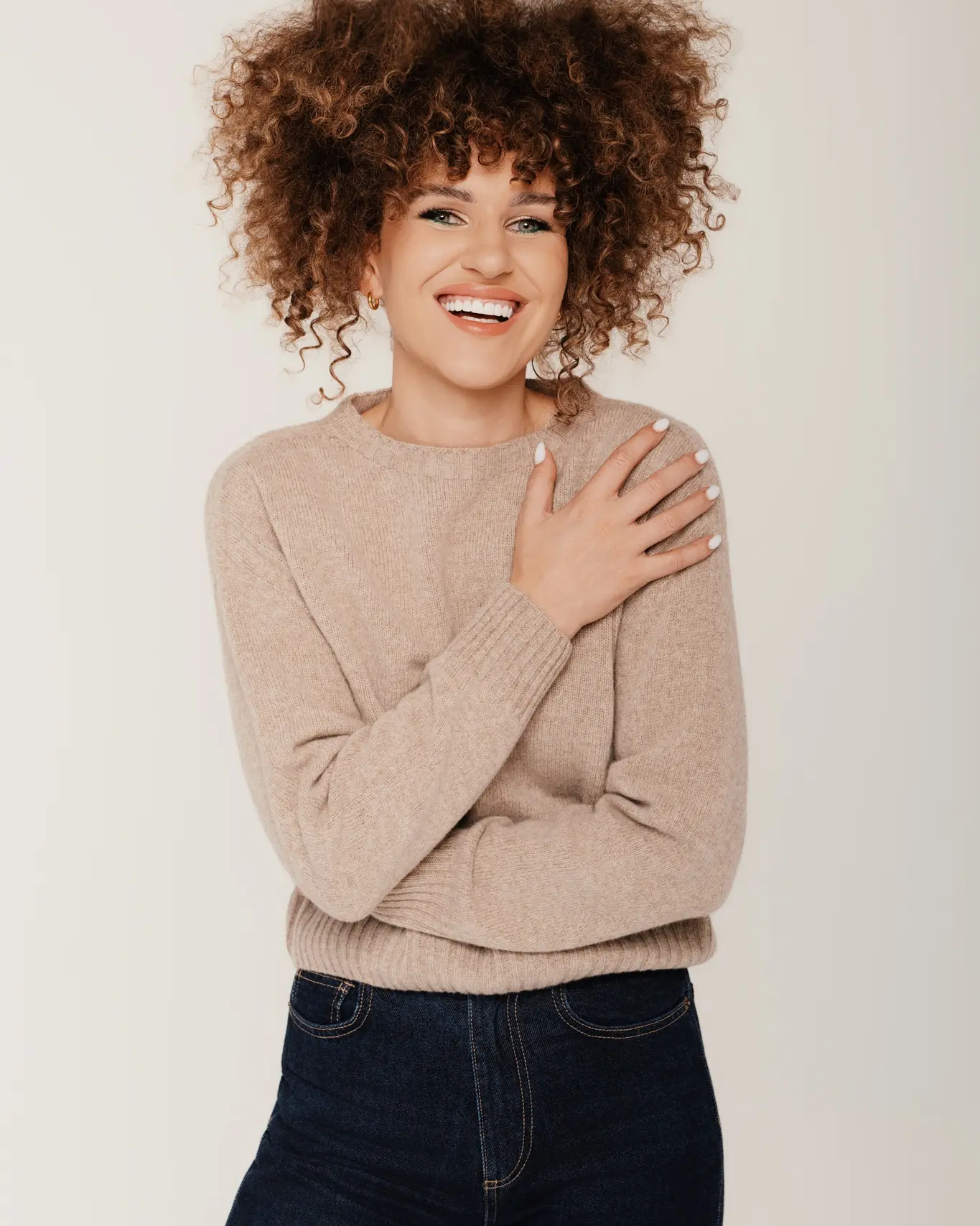 Naisten lämmin 100 % luonnonvillapaita NIDA