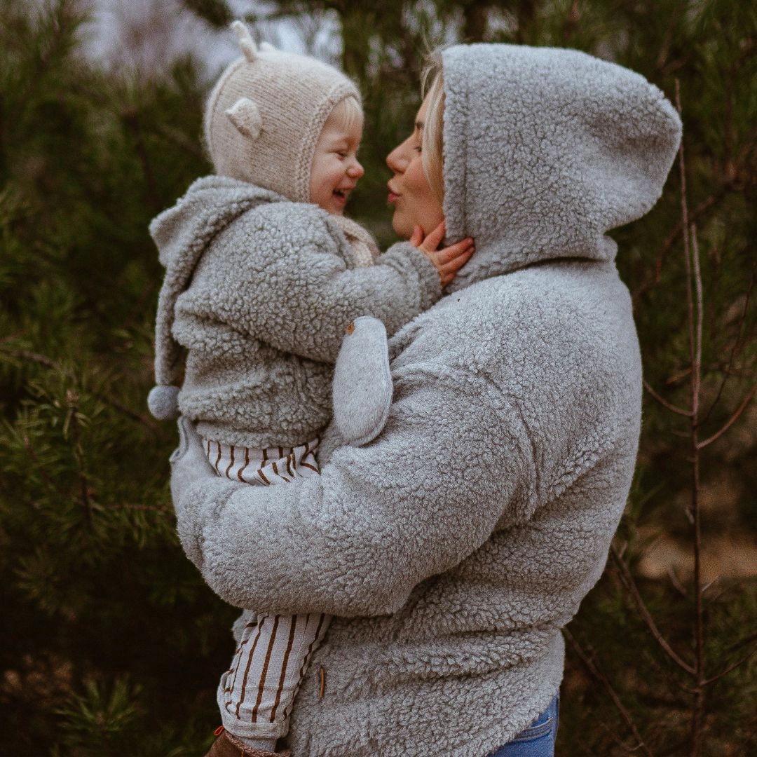 Zaffir lampaanvillainen harmaa hupullinen takki ZOYA UNISEX