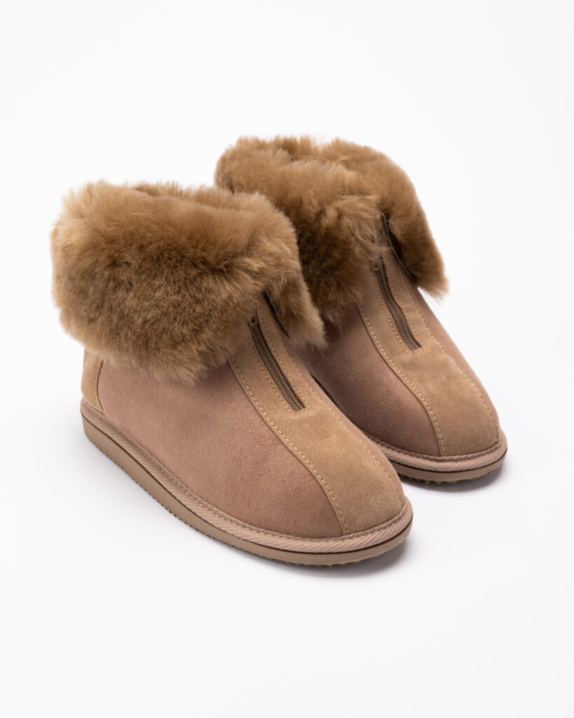 WoolLando naisten aidosta nahasta turkissaappaat vetoketjulla RUSKEAT