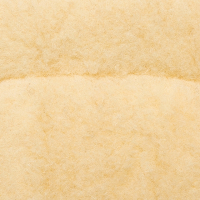 NORTH POLE luonnonvillanen vauvajalkakassi/makuupussi – GRAFIITTI, Zaffiro