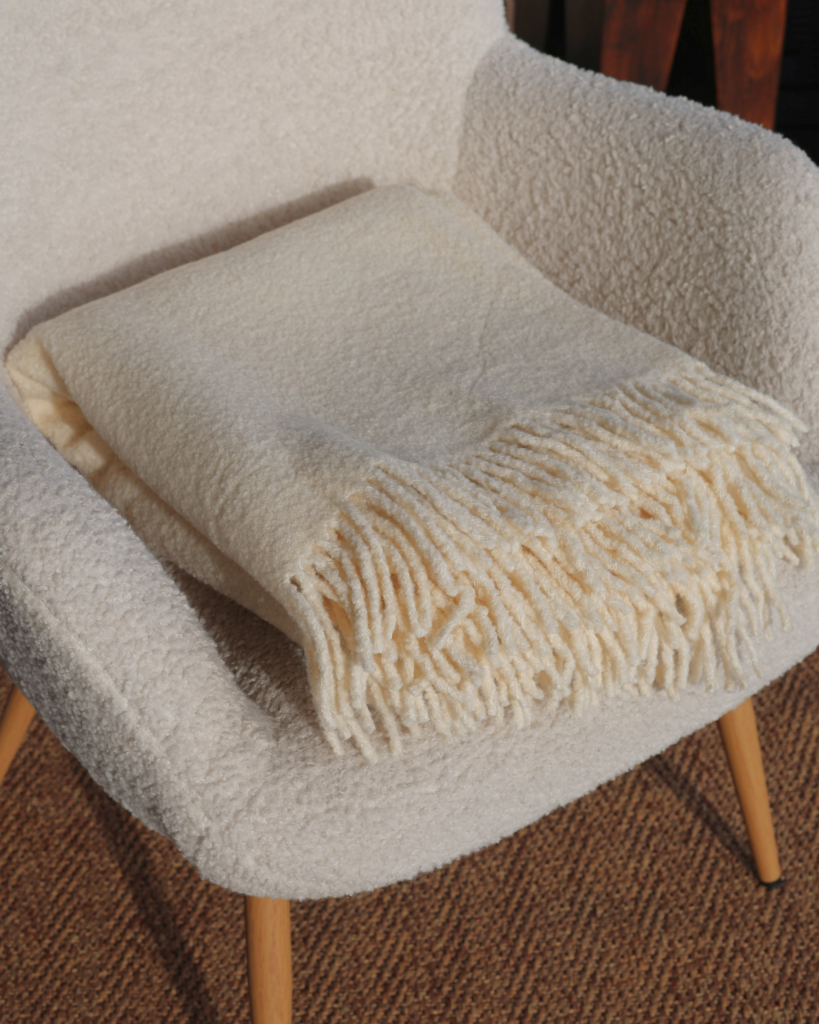 Uuden-Seelannin lampaanvillahuopa BOUCLE, WoolLando