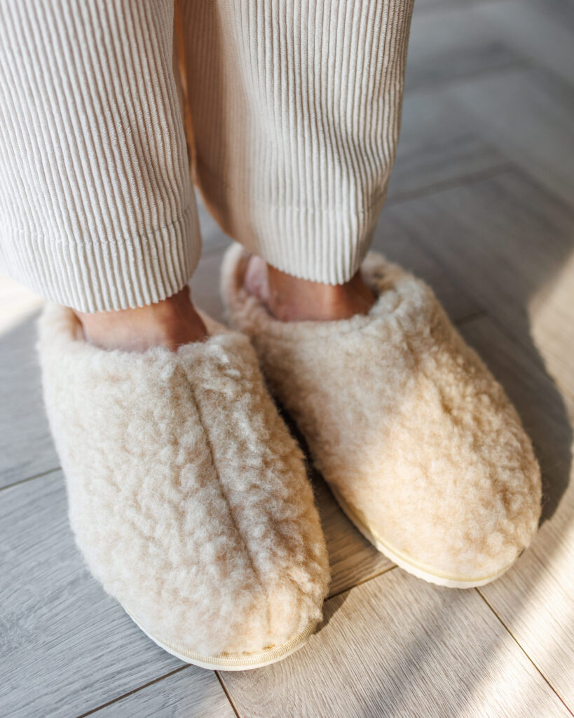Merinovillaiset kermanväriset tossut CAPPUCCINO, WoolLando