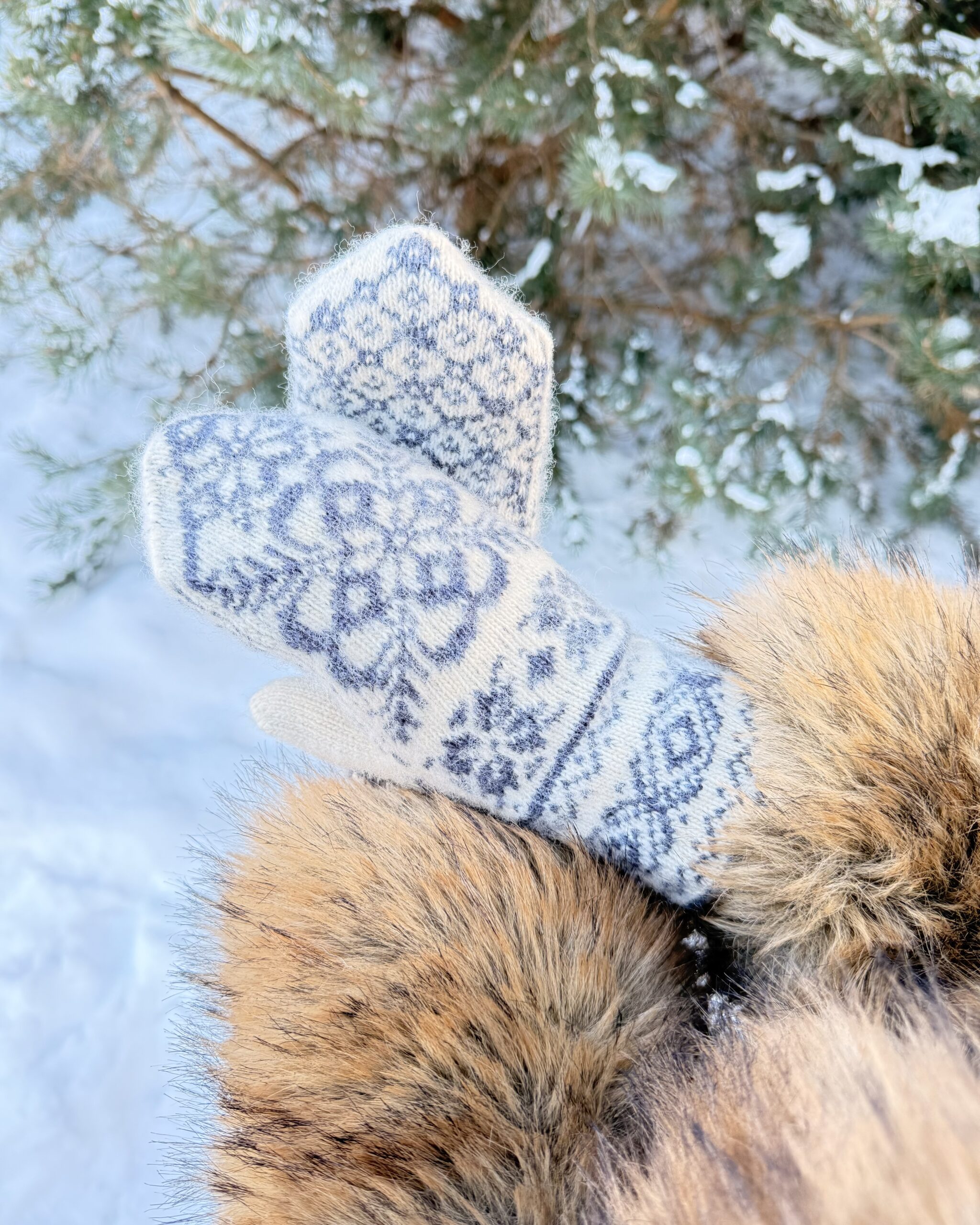 Naisten valkoiset merinovillalappaset COCO, WoolLando