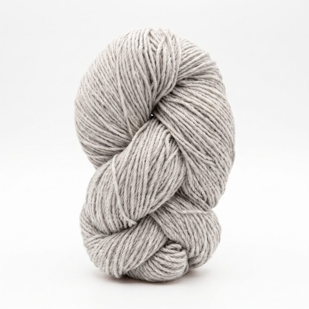 Uuden-Seelannin lampaanvillalanka 1 kg – LIGHT GREY, WoolLando