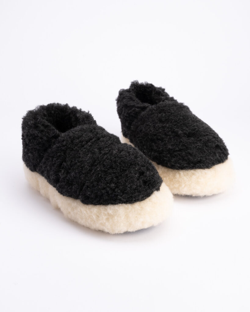 Merinovillainen saapastyylinen tossu DARK, WoolLando