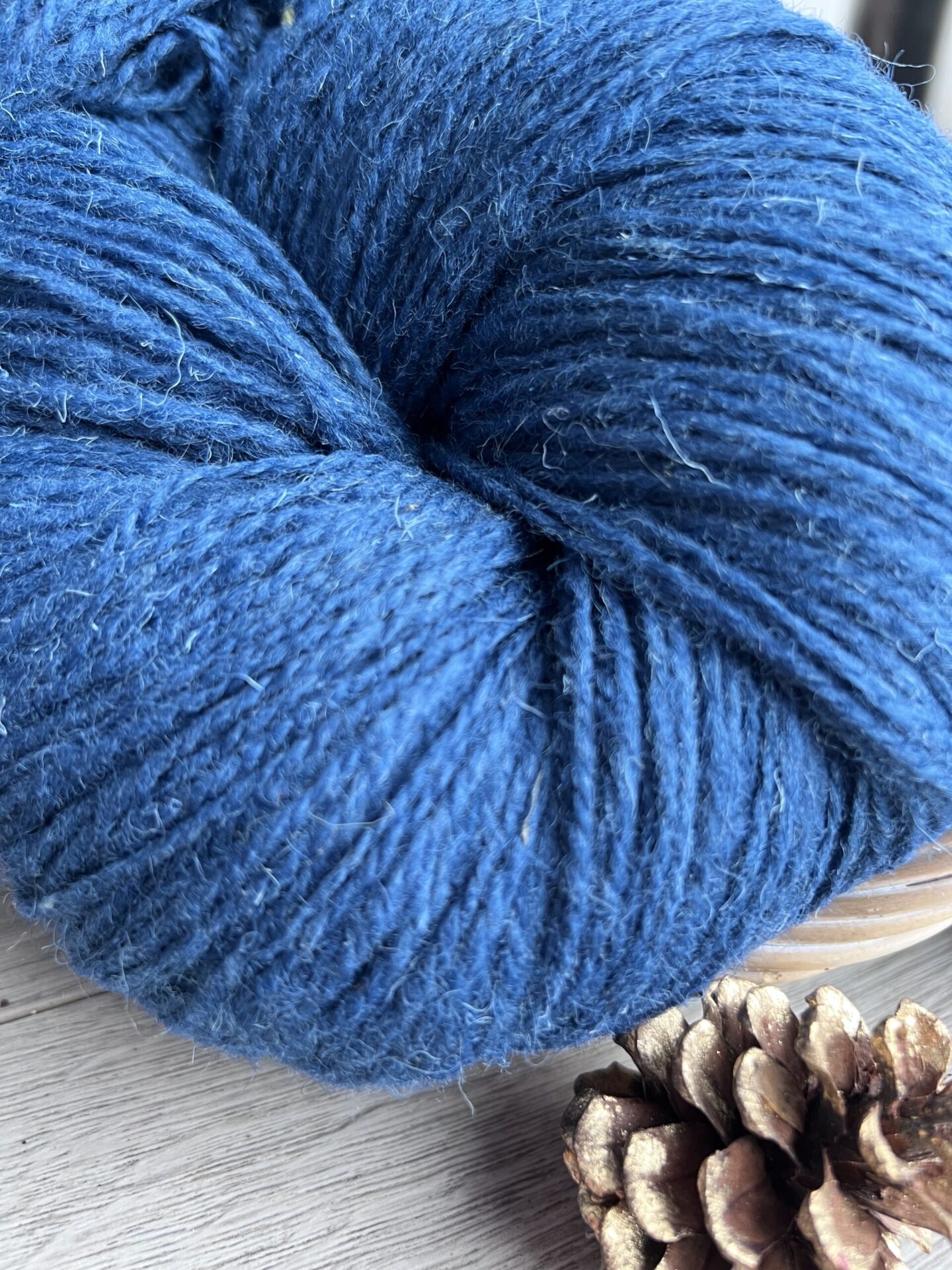 Lampaanvillalanka 1 kg – SININEN, WoolLando