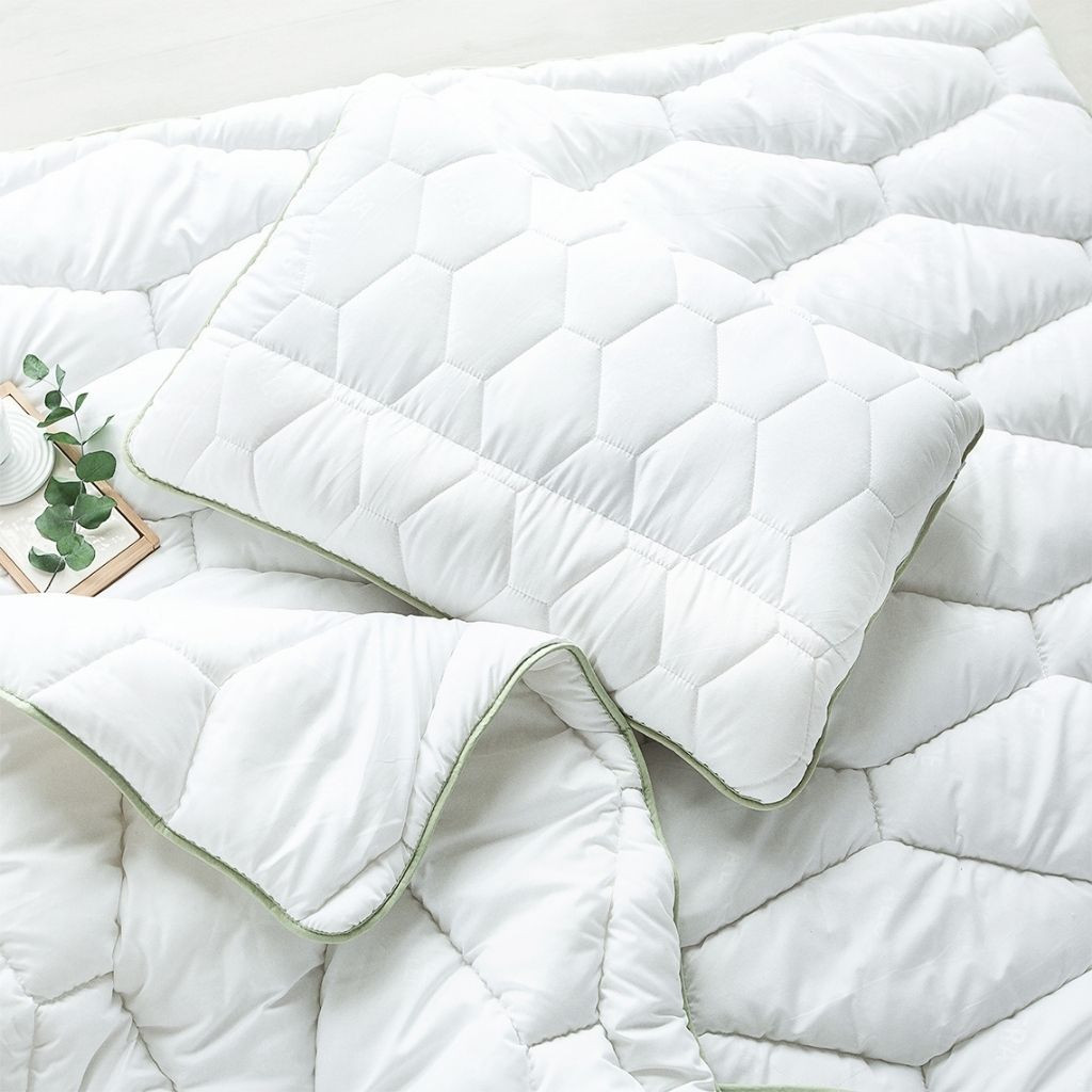 Ergonominen vuodevaatteiden setti ALOE VERA