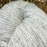 50% koiranvilla / 50% lampaanvillalanka 1 kg – LIGHT GREY, WoolLando