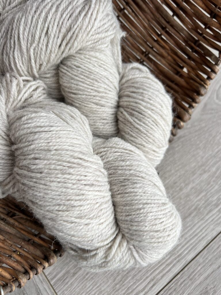 Alpakanvillalanka 100 g – KERMA, WoolLando