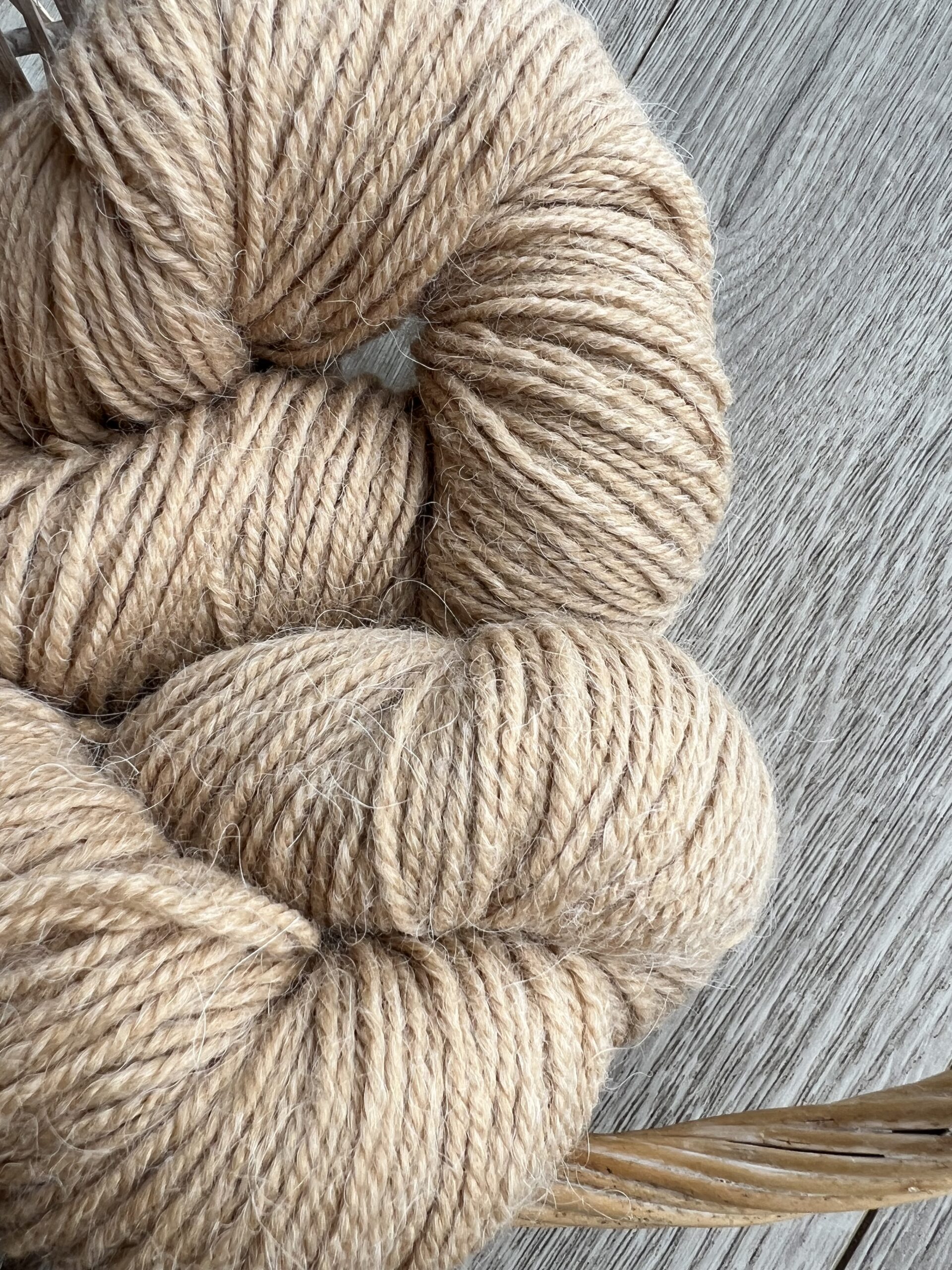 Alpakanvillalanka 100 g – HIEKKA, WoolLando