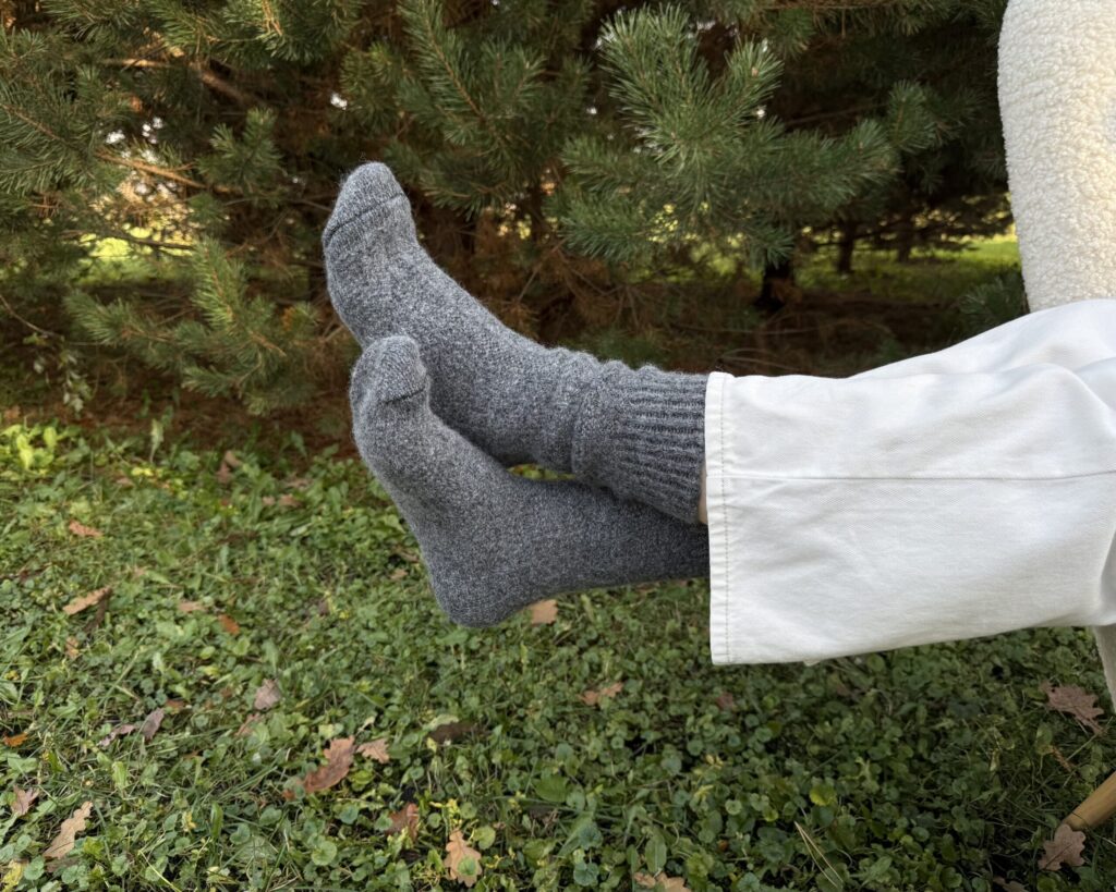 Uuden-Seelannin lampaanvillasukat – GRAFIITTI, WoolLando