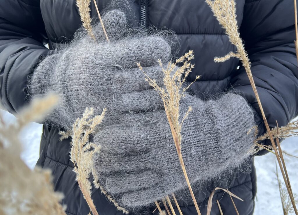 Miesten angoravillaiset sormikkaat – GRAFIITTI, WoolLando