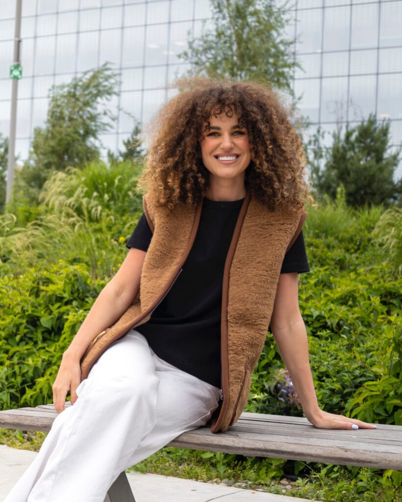 Lämmin kamelivillaliivi 