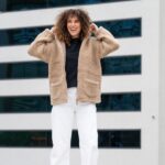 Ruskea naisten karitsan villahuppujakku Zoya, Zaffiro